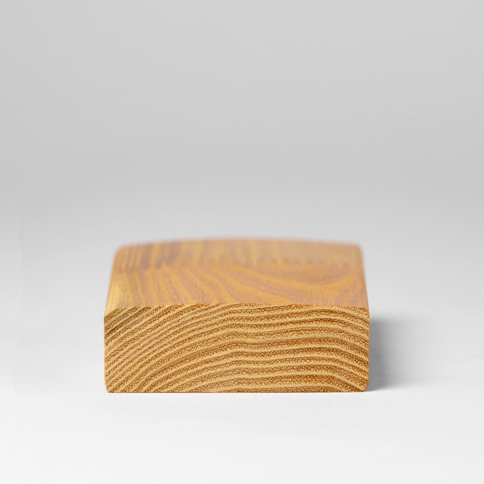 AKAZIE Terrassendiele Robinie 80 x 26 mm, glattkant, keilgezinkt, bombiert