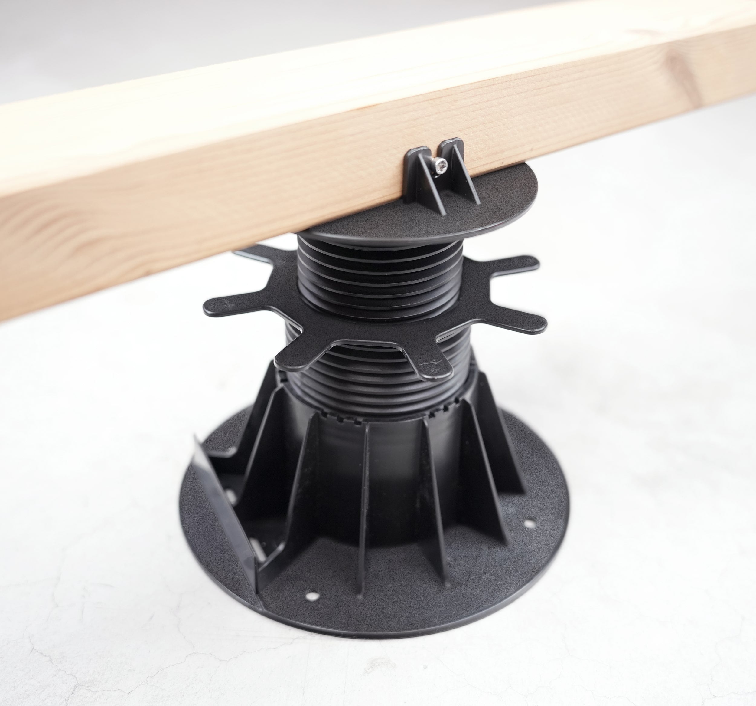 Terrassenfuss für HOLZ Unterkonstruktion - Höhenausgleich 18 - 25 mm