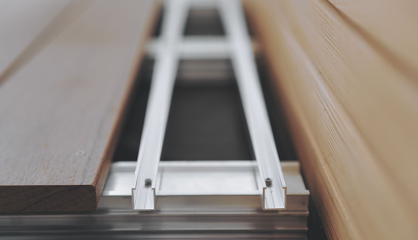 RELO V Ventilationsprofil Anthrazit ähnlich RAL 7016, 1.200 mm