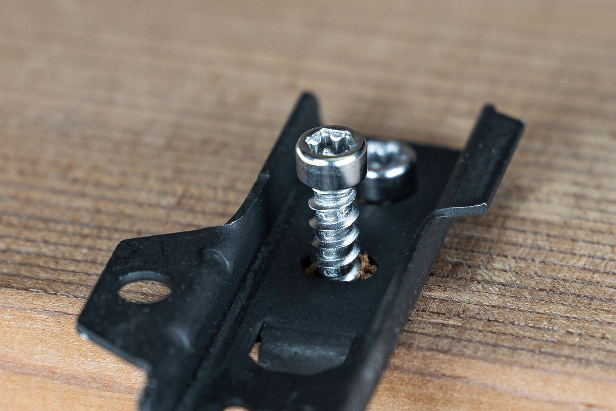 Clipschrauben und Systemschrauben Edelstahl – für CLIP-FIXX und verdeckte Verbinder – FixingGroup