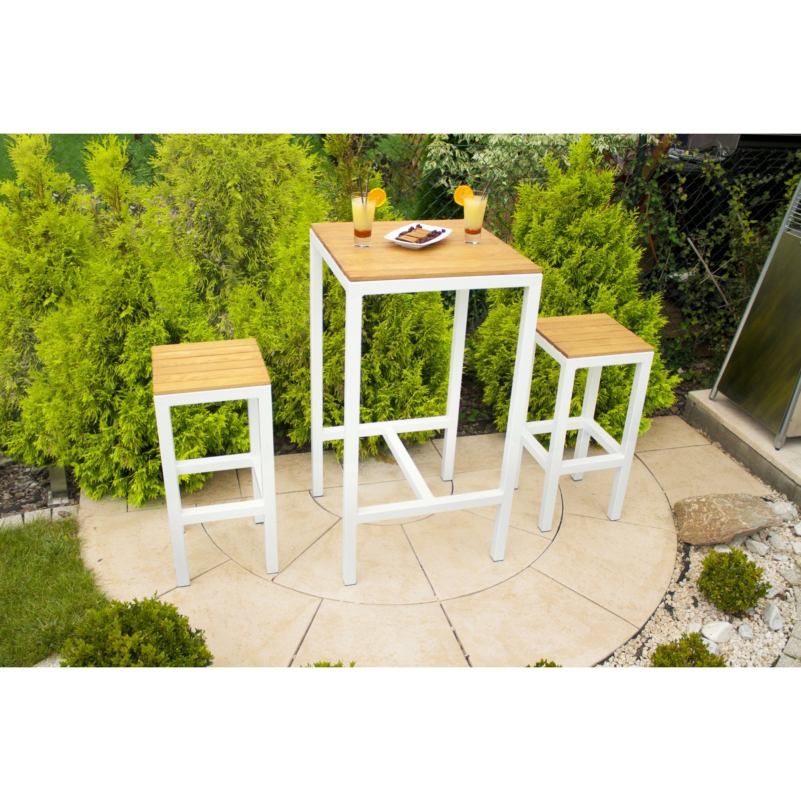 Tisch GIANT HIGH 120 x 60 cm aus Aluminium mit Robinienholz (Akazie)